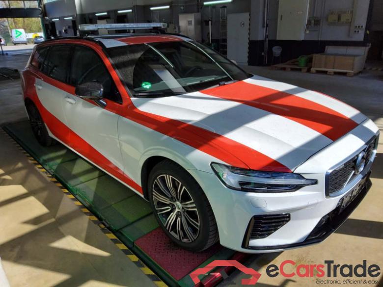 Volvo V60 Kombi (2018->) DE - Kb5 T8 Twin Engine AWD EU6d-T, R Design (EURO 6d-TEMP)(OPF), 2018 - 2020 #2