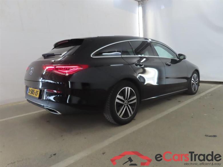 MERCEDES-BENZ CLA Shooting Brake 200 d Bns Sol. Lux. #2