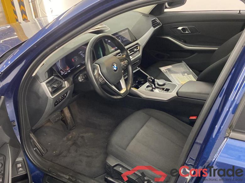BMW 3 SERIES TOURING 2.0 318DA (100KW) TOURING Business  Storage Cruise Control Mirror #5