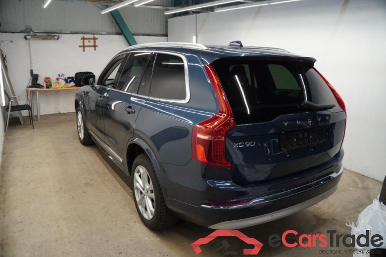 Volvo XC90 ´14 XC90 Inscription Expression Recharge AWD 2.0 T8 Twin Engine 288KW AT8 7 Sitzer E6d #3