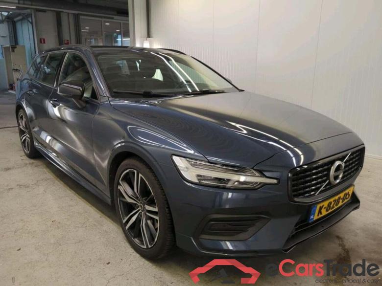 VOLVO V60 2.0 B3 Momentum #5