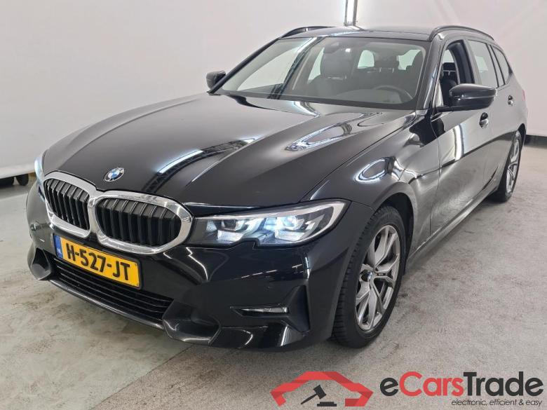 BMW 3 Serie T '18 BMW 3 Serie Touring 320iA Corporate Executive 5d #1