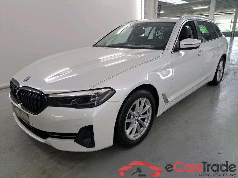 BMW 5 SERIES TOURING 2.0 520D 120KW TOURING AUTO Business Parking Assistant Driving Assistant #1