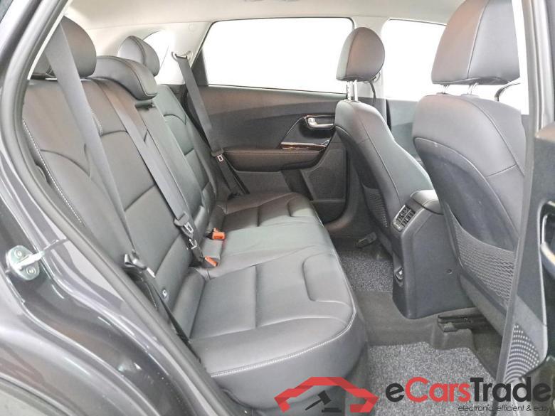 KIA NIRO 1.6 GDI PLUG-IN HYBRID SENSE #6