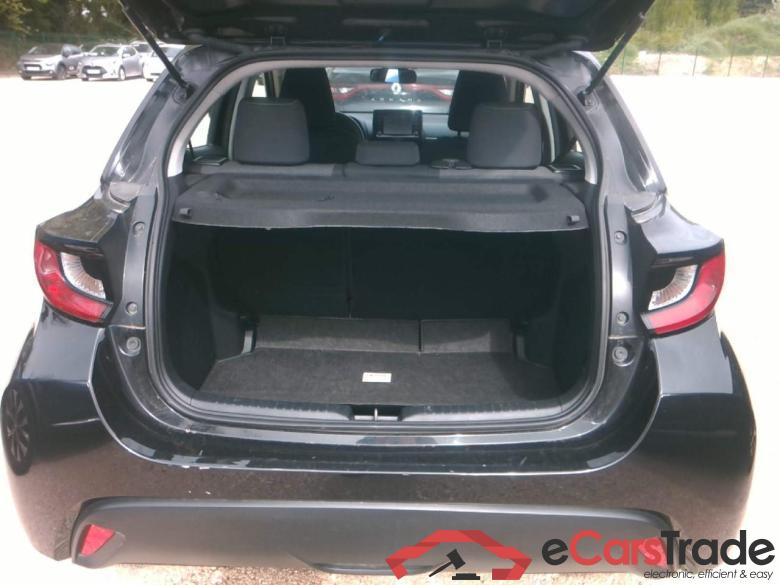 YARIS HY 116H MY22 CONFORT RSK #6