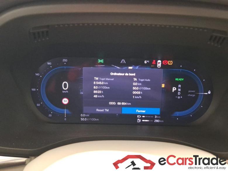Volvo Recharge T6 340 Geartro Business Exe VOLVO XC60 / 2017 / 5P / SUV Recharge T6 340 Geartro Business Exe #6