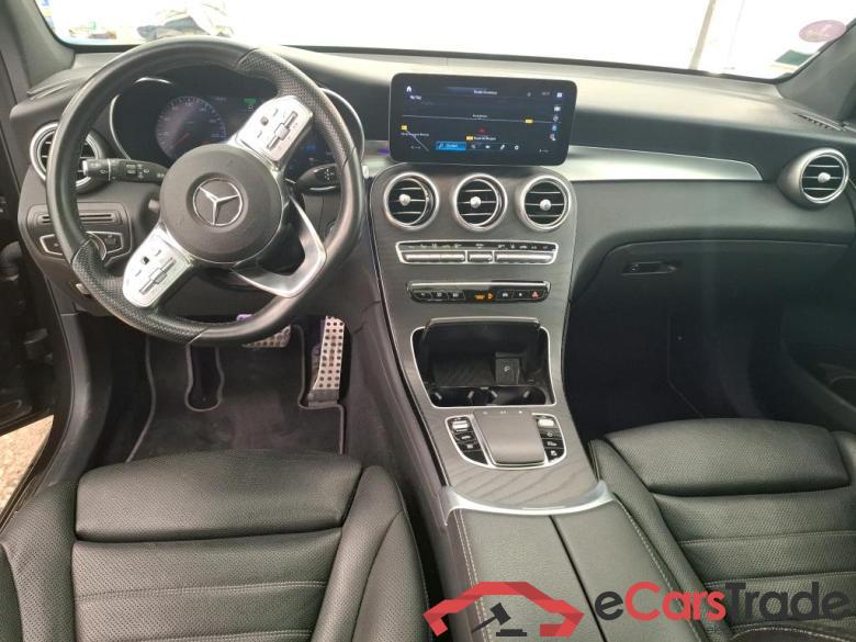 Mercedes 2.0 GLC 300 E AMG LINE 4MATIC MERCEDES-BENZ GLC / 2019 / 5P / SUV 2.0 GLC 300 E AMG LINE 4MATIC #5