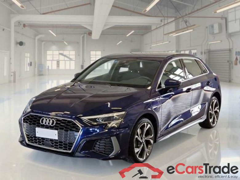 Audi 41 AUDI A3 / 2020 / 5P / BERLINA 40 TFSI E S TRONIC S LINE EDITION S.BACK #1