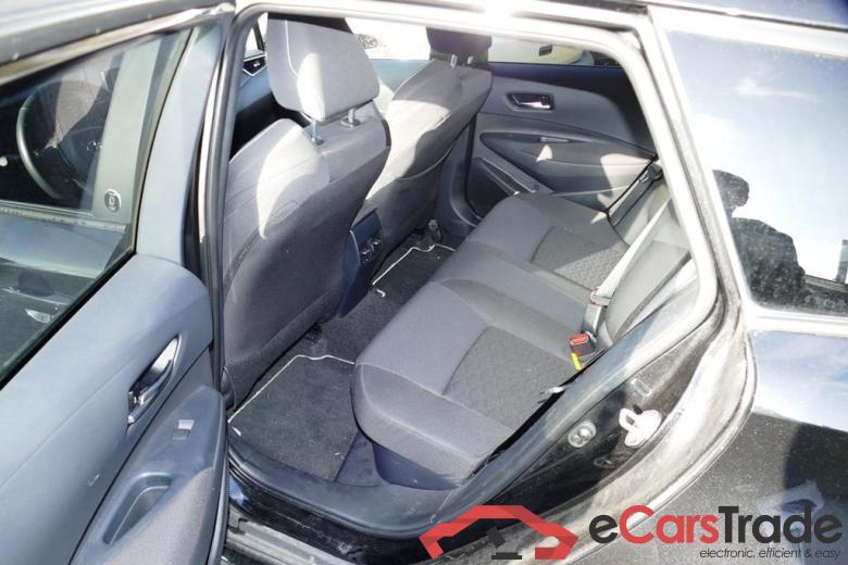 Toyota Corolla TS ´19 Corolla Touring Sports Hybrid Team D 2.0 135KW ATV E6d #6