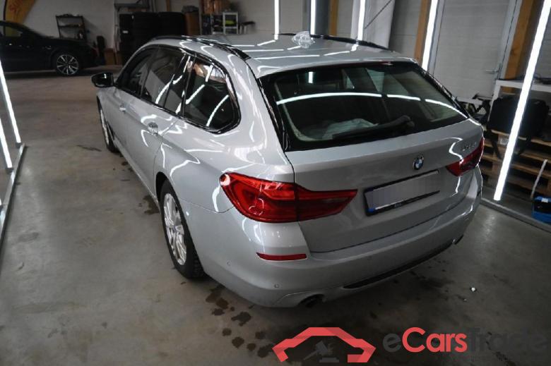 BMW 5-Serie Touring ´16 Baureihe 5 Touring 520 d Sport Line 2.0 140KW AT8 E6dT #6