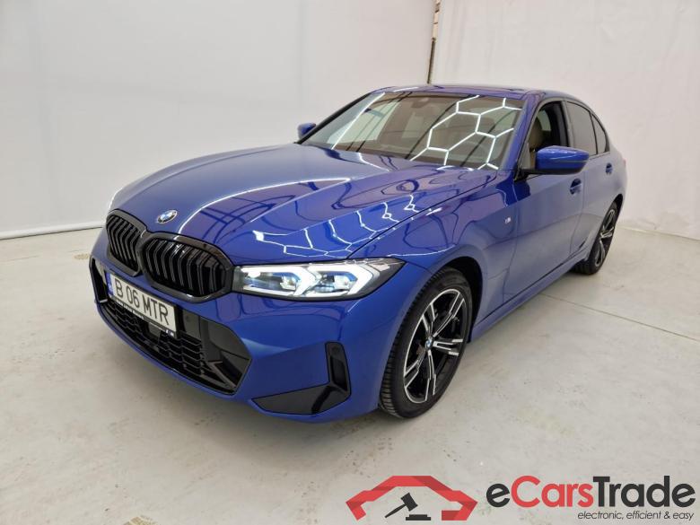 BMW  SERIES 3 SEDAN 2.0 320i xDrive M Sport AT #1