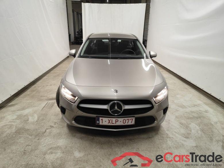 Mercedes-Benz A-Klasse Limousine A 180 d DCT 4d #1