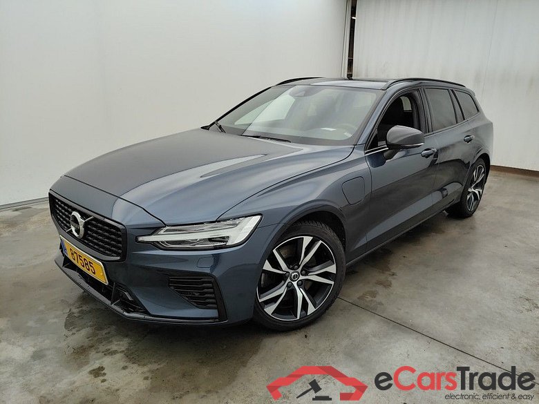 VOLVO V60 - 2018 2.0 T6 TE 253 AWD R-Design PHEV (EU6d-T.) 5d