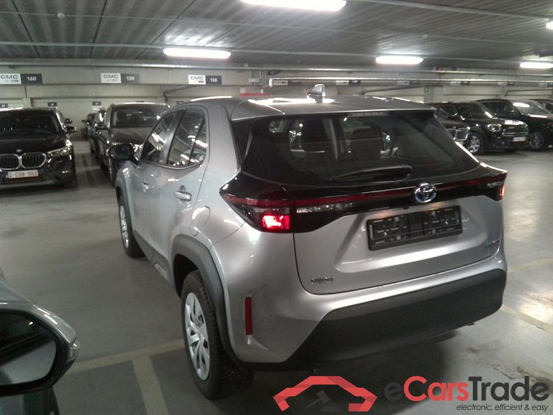 Yaris Cross 1,5 HEV 2WD Dynamic #4