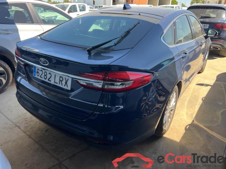 Ford 2.0 TDCi 110kW (150CV) Titanium FORD Mondeo / 2014 / 5P / berlina con portón 2.0 TDCi 110kW (150CV) Titanium #2