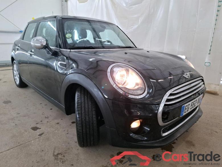 Mini Cooper D Finition Chili 116 ch MINI Mini 5p Berline Cooper D Finition Chili 116 ch #4