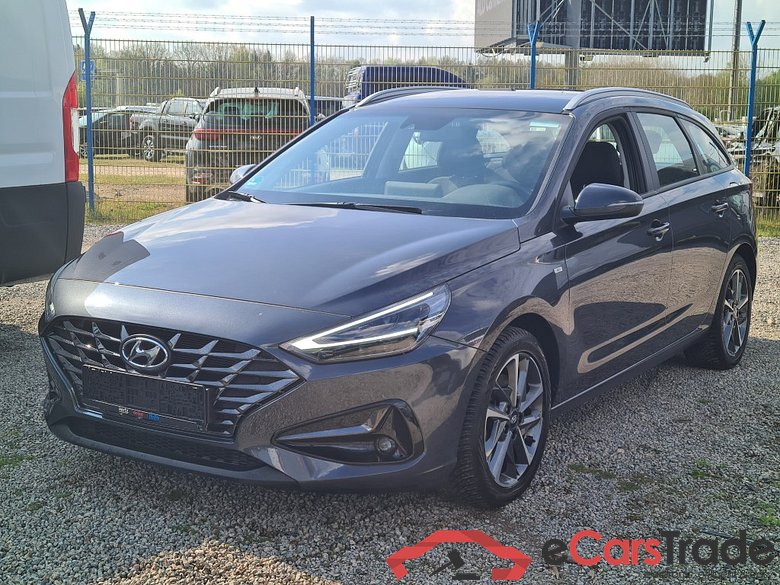 HYUNDAI i30 Kombi 1.5 T-GDI DCT Trend