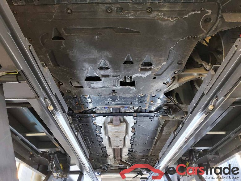 Volvo V60 Kombi (2018->) DE - Kb5 T6 Twin Engine AWD EU6d, R Design Expression Plug-In AWD (E6d), 2020 - #5