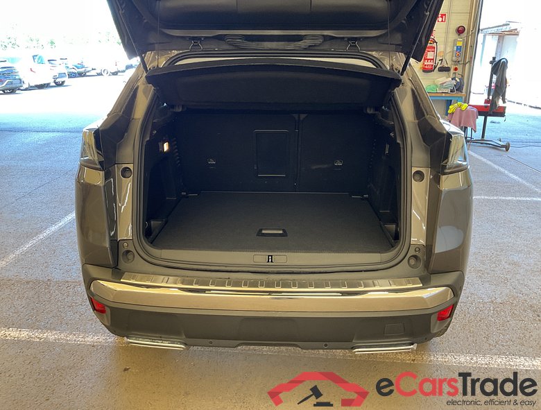 PEUGEOT 3008 1.2 PureTech Allure #3