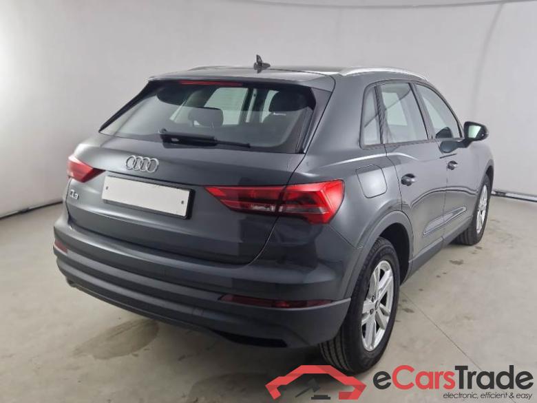 Audi 88 AUDI Q3 / 2018 / 5P / SUV 35 TDI S TRONIC BUSINESS #2