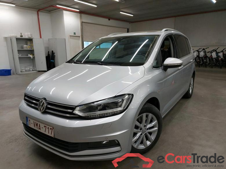 VOLKSWAGEN - VW  TOURAN TDi 115PK DSG Highline Pack Business Plus & Leather & Winter & Easy Open & Rear Camera & Towing Hook