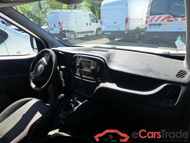 Fiat Maxi 1.6 Multijet 105 Pack Pro 1000kg Doblò Cargo VU 4p Fourgonnette Maxi 1.6 Multijet 105 Pack Pro 1000kg / TURBO + FAP HS #5