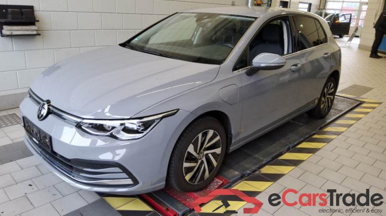 Volkswagen Golf VIII Lim. (CD1)(12.2019->2024) DE - LimS5 1.4 eHybrid EU6d, Style OPF (EURO 6d), 2020 - 2022 #1