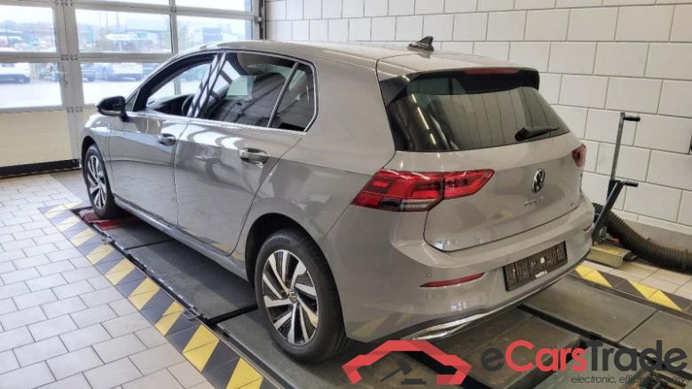 Volkswagen Golf VIII Lim. (CD1)(12.2019->2024) DE - LimS5 1.4 eHybrid EU6d, Style OPF (EURO 6d), 2020 - 2022 #4