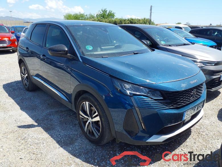 PEUGEOT 3008 1.2 PureTech 130CV AUT Allure #1