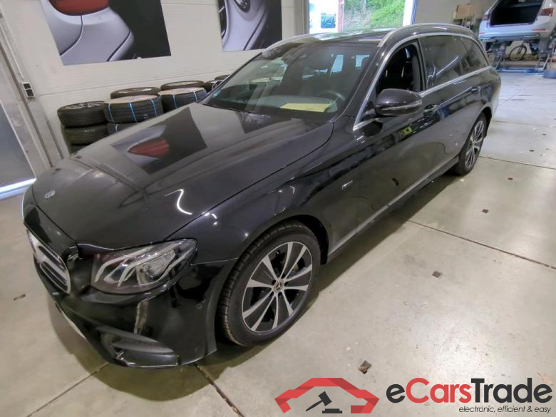 Mercedes E-Class Wagon ´16 E -Klasse T-Modell E 300 de (213.216)AMG 2.0 AMG Line 225KW AT9 E6dT
