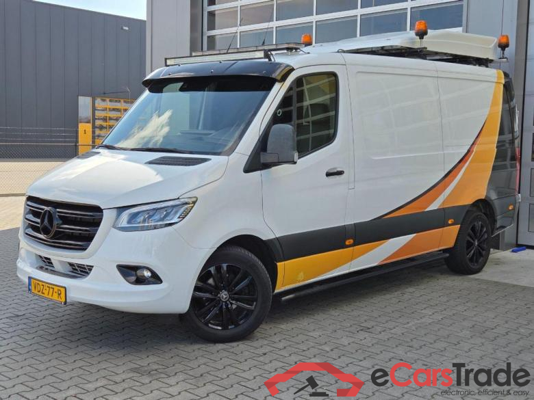 MERCEDES-BENZ SPRINTER 319 3.0 CDI L2H2 DC EURO VI-D