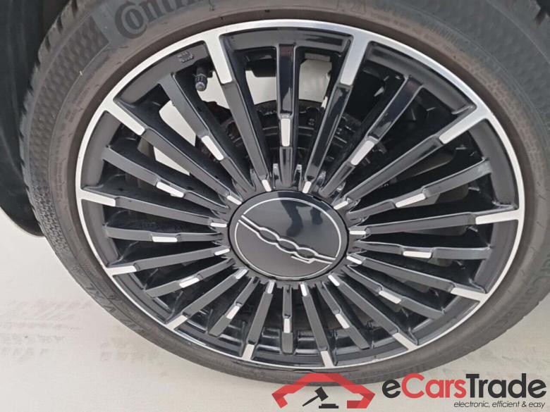 FIAT 500E LA PRIMA BOCELLI 42KWH CABRIO #6