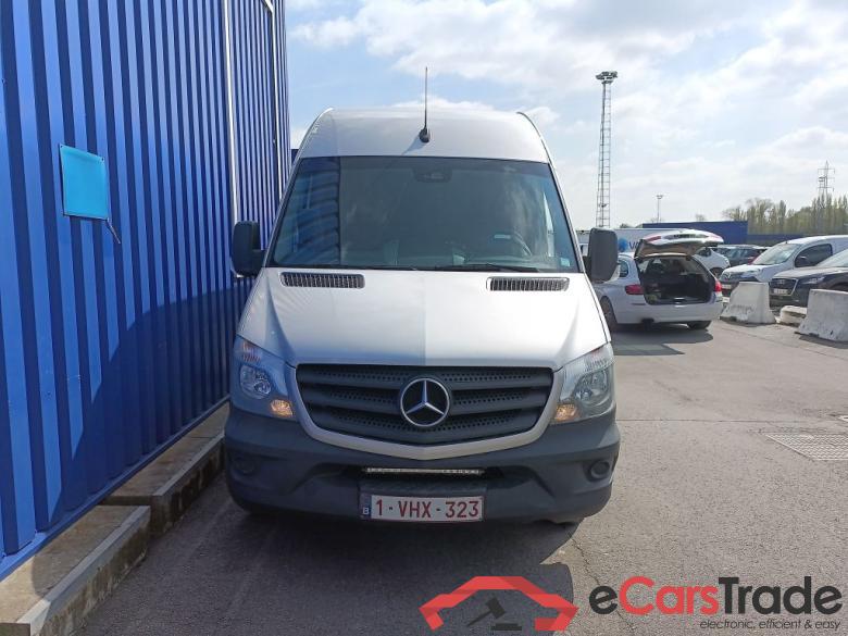 Mercedes-Benz Sprinter 516 CDI A2H1 5.0T 4d #1