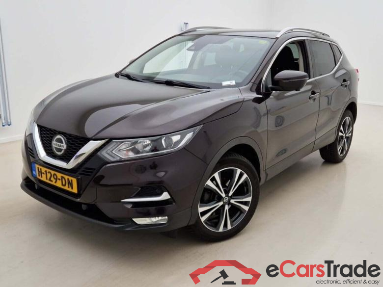 NISSAN Qashqai 1.3 DIG-T N-Connecta