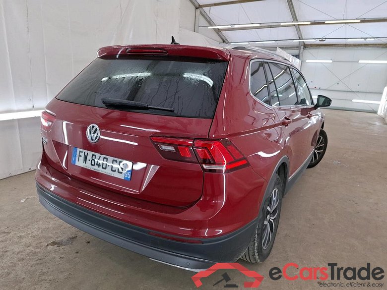 Volkswagen 2.0 TDI 150 DSG7 Confortline Business Tiguan Allspace Confortline Business 2.0 TDI 150CV BVA7 7 Sieges E6dT #3