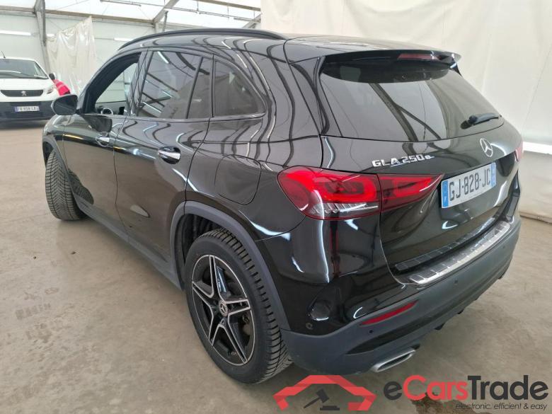 Mercedes 1.3 GLA 250 e AMG LINE DCT MERCEDES-BENZ GLA / 2020 / 5P / SUV 1.3 GLA 250 e AMG LINE DCT #2
