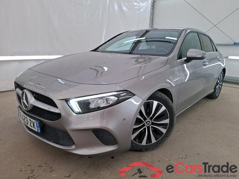Mercedes A 200 d Business Line 8G-DCT MERCEDES-BENZ Classe A Compact / 2018 / 5P / Berline A 200 d Business Line 8G-DCT #1