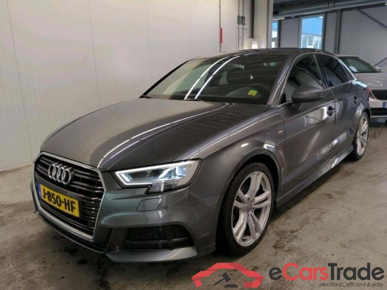 AUDI A3 Limousine 35 TFSI CoD Adv Sp #1