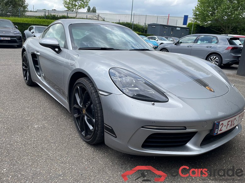 PORSCHE 718 Cayman Cayman Style Edition