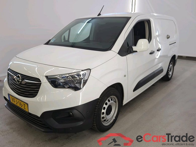 Opel * Combo '18 Opel Combo L2H1 1.5D 75kW S/S Edition 2.4T 4d