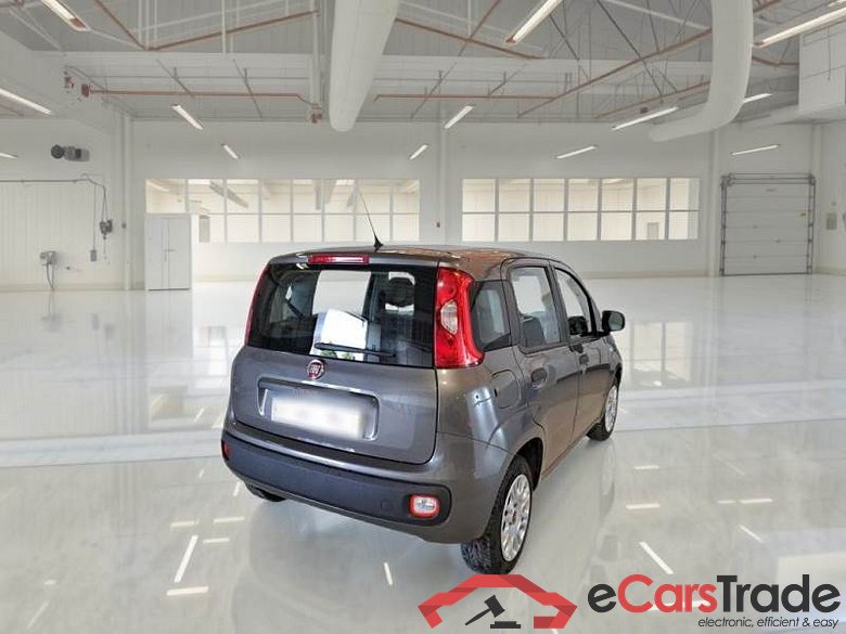 Fiat 39 FIAT PANDA / 2011 / 5P / BERLINA 1.2 69CV E6D-TEMP EASY #2