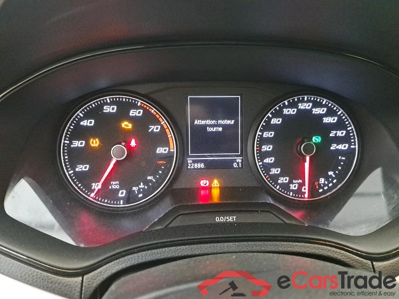 Seat 1.0 EcoTSI 115ch DSG7 S/S Xcellence SEAT Arona / 2017 / 5P / SUV 1.0 EcoTSI 115ch DSG7 S/S Xcellence // MALFACONS PEINTURE #6