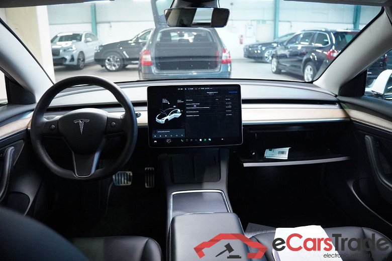 Tesla Model 3 ´18 BEV TESLA Model 3 Langstreckenbatt. Allradantrieb Dual Motor Performance 4d 377kW #5