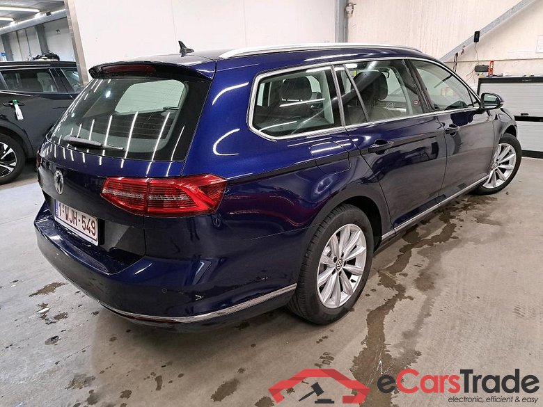 VOLKSWAGEN - VW  PASSAT VARIANT TDI 120PK DSG-7 Highline Business & Drive Premium & Head Up & App Connect GPS #2