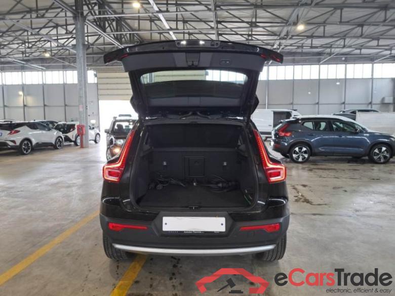Volvo 9 VOLVO XC40 / 2021 / 5P / SUV T5 RECHARGE PLUG-IN AUTO CORE #5