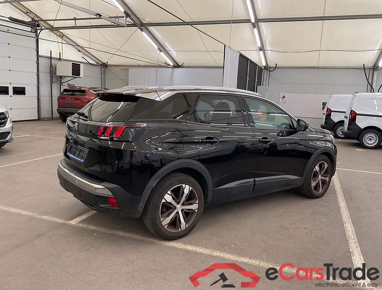 PEUGEOT 3008 1.2 PureTech Active (EU6.2) #2