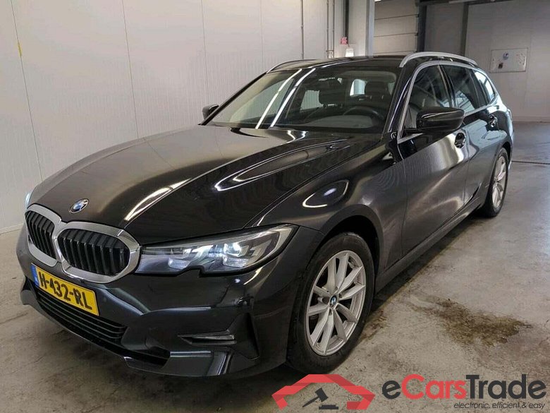 BMW 3-serie Touring 320i Executive Ed. #1