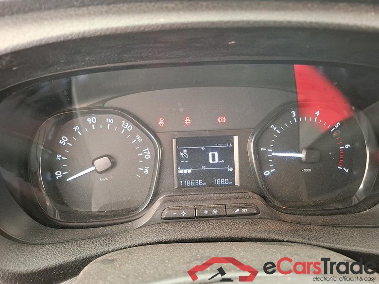 Peugeot 1.5 BLUEHDI 120 S&S STANDARD PREMIUM PEUGEOT Expert / 2016 / 4P / Fourgon tôlé 1.5 BLUEHDI 120 S&S STANDARD PREMIUM #6