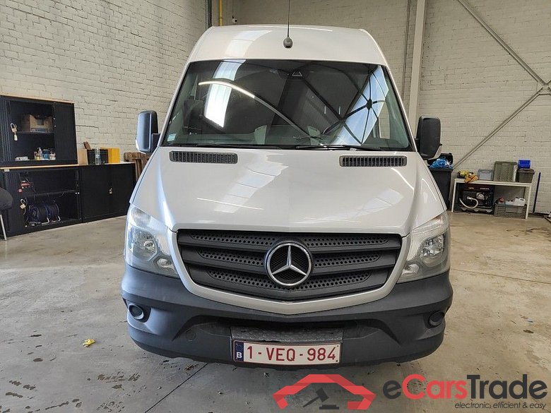 Mercedes-Benz Sprinter 516 CDI A2H1 5.0T 4d #1