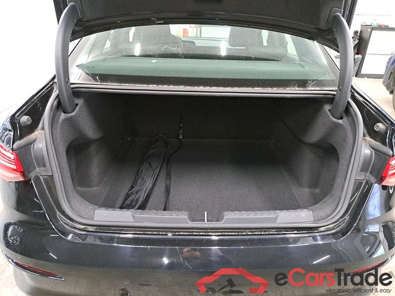 Audi A3 Limousine 2.0 30 TDi Attraction LED Virtual Navi-Pro KeylessGo Klima PDC ... #6